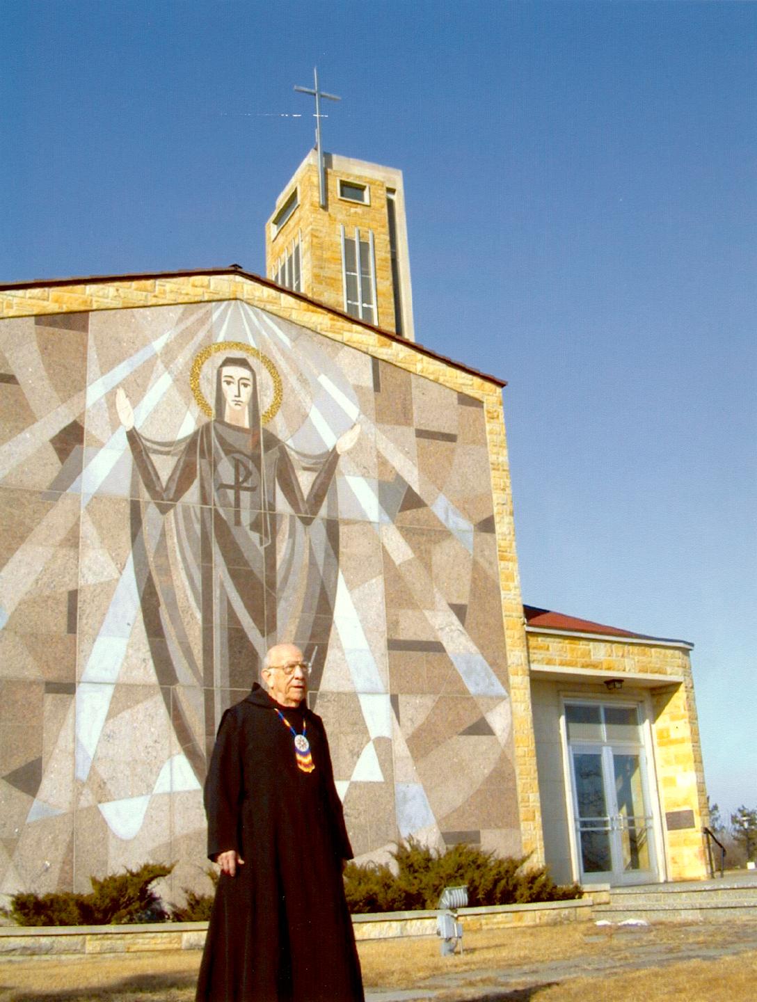 Father Stan Maudlin outside Blue Cloud Abbey